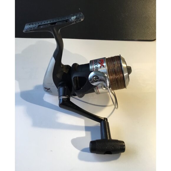 Lot of 3 Zebco Fishing Reels 33, 404 and a shimano 2500 fx Vintage - Picture 6 of 12